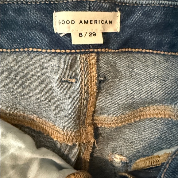 NWT Good American Good Waist Skinny Cropped Jeans - Size 8 - Picture 4 of 8